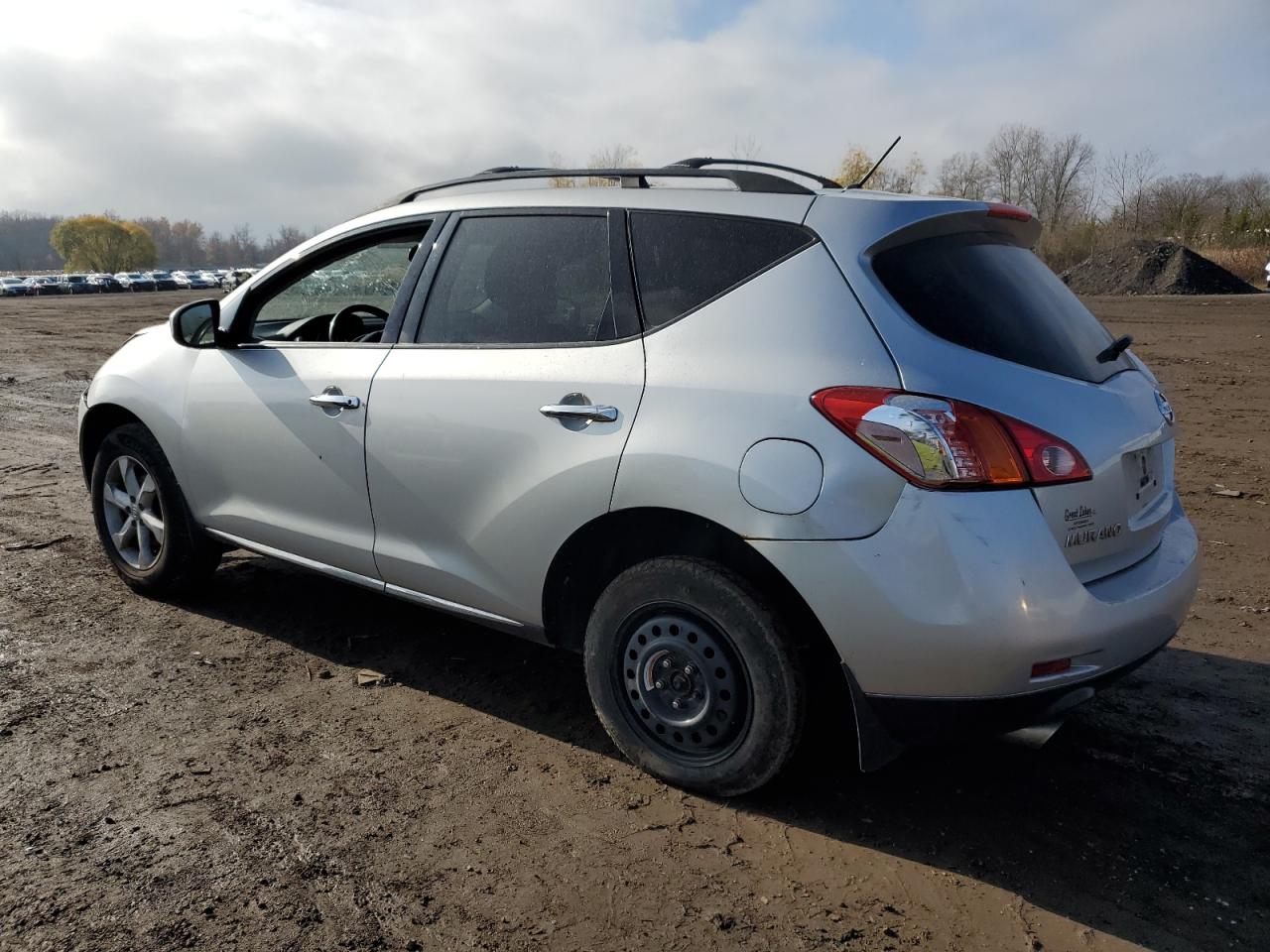 2009 Nissan Murano - Image 2