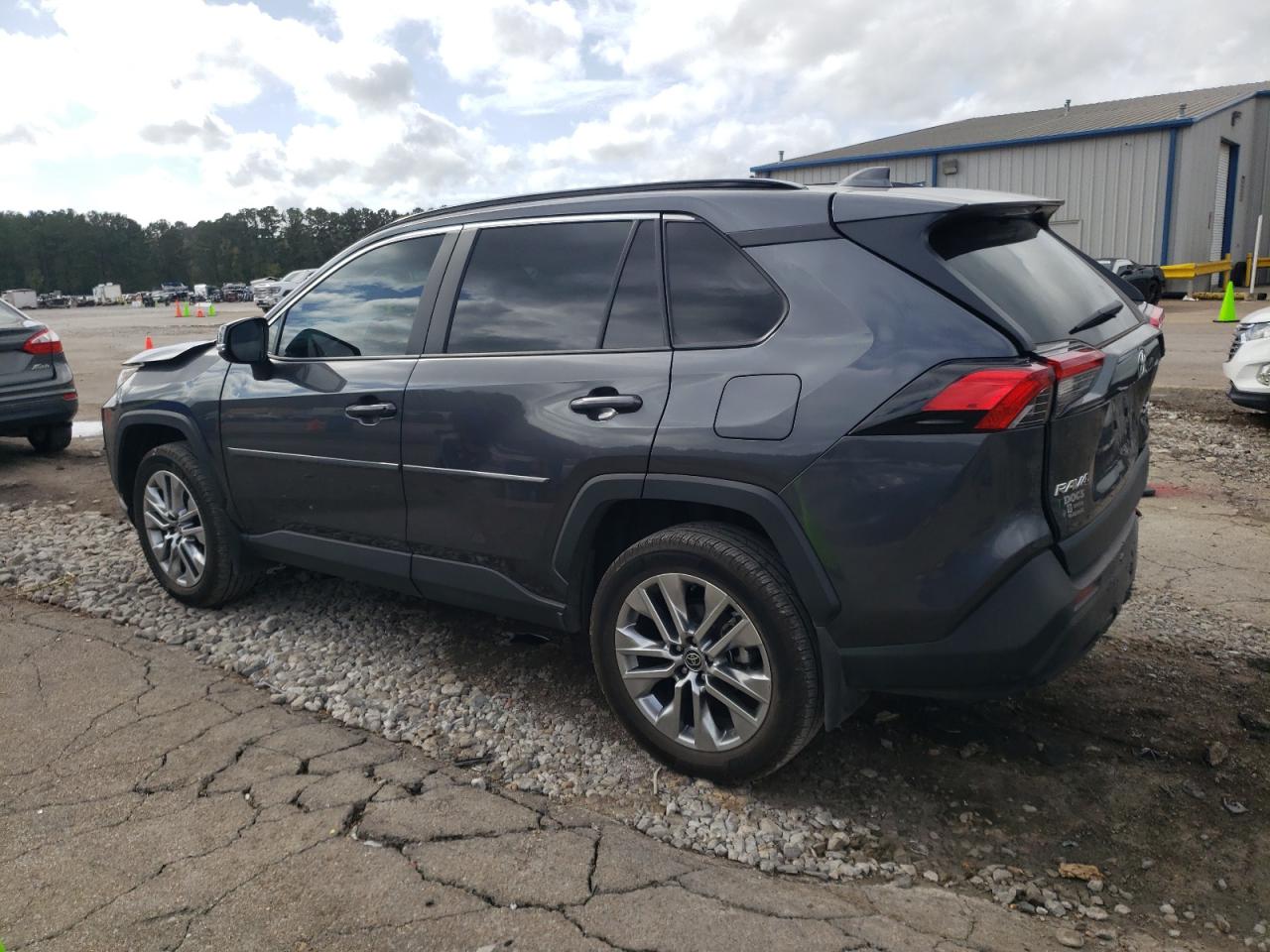 2023 Toyota RAV 4 - Image 2