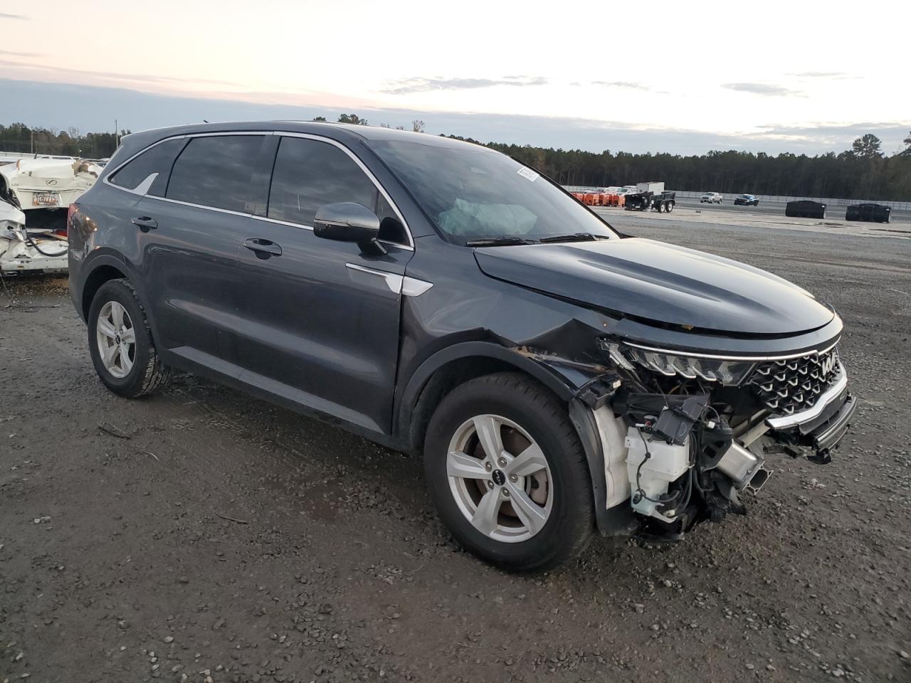 2022 Kia Sorento - Image 4