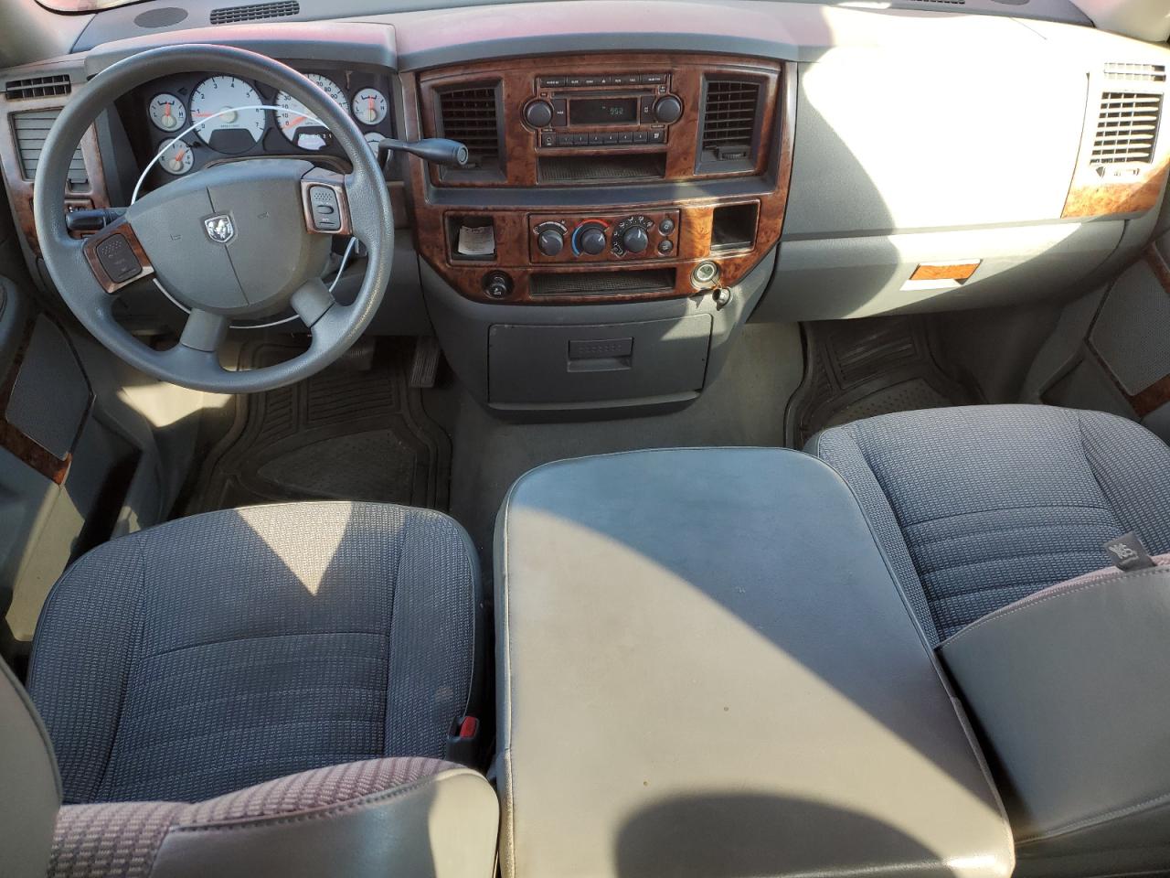2008 Dodge RAM - Image 8