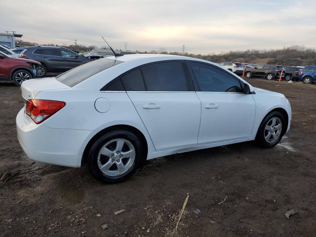 2014 Chevrolet Cruze - Image 3