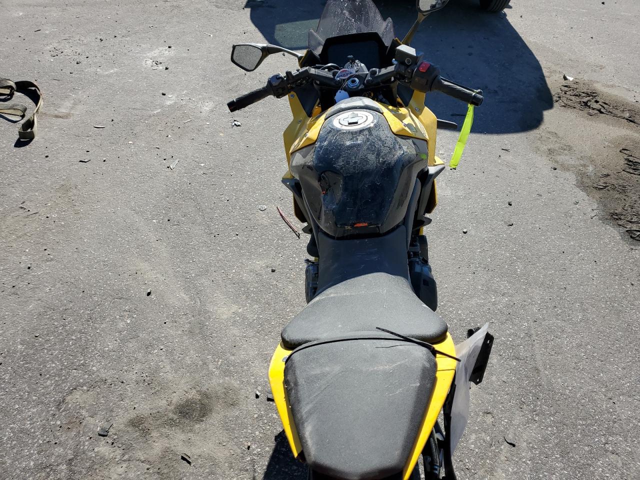 2024 Suzuki Gsx800 F VIN: JS1EM13B9R7103493 Lot: 82316544
