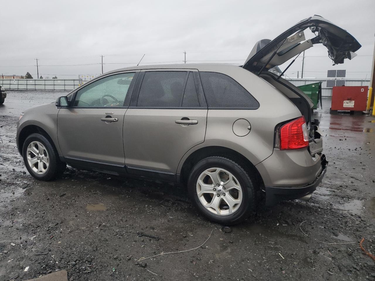 VIN 2FMDK4JC3EBB82239 2014 FORD EDGE no.2