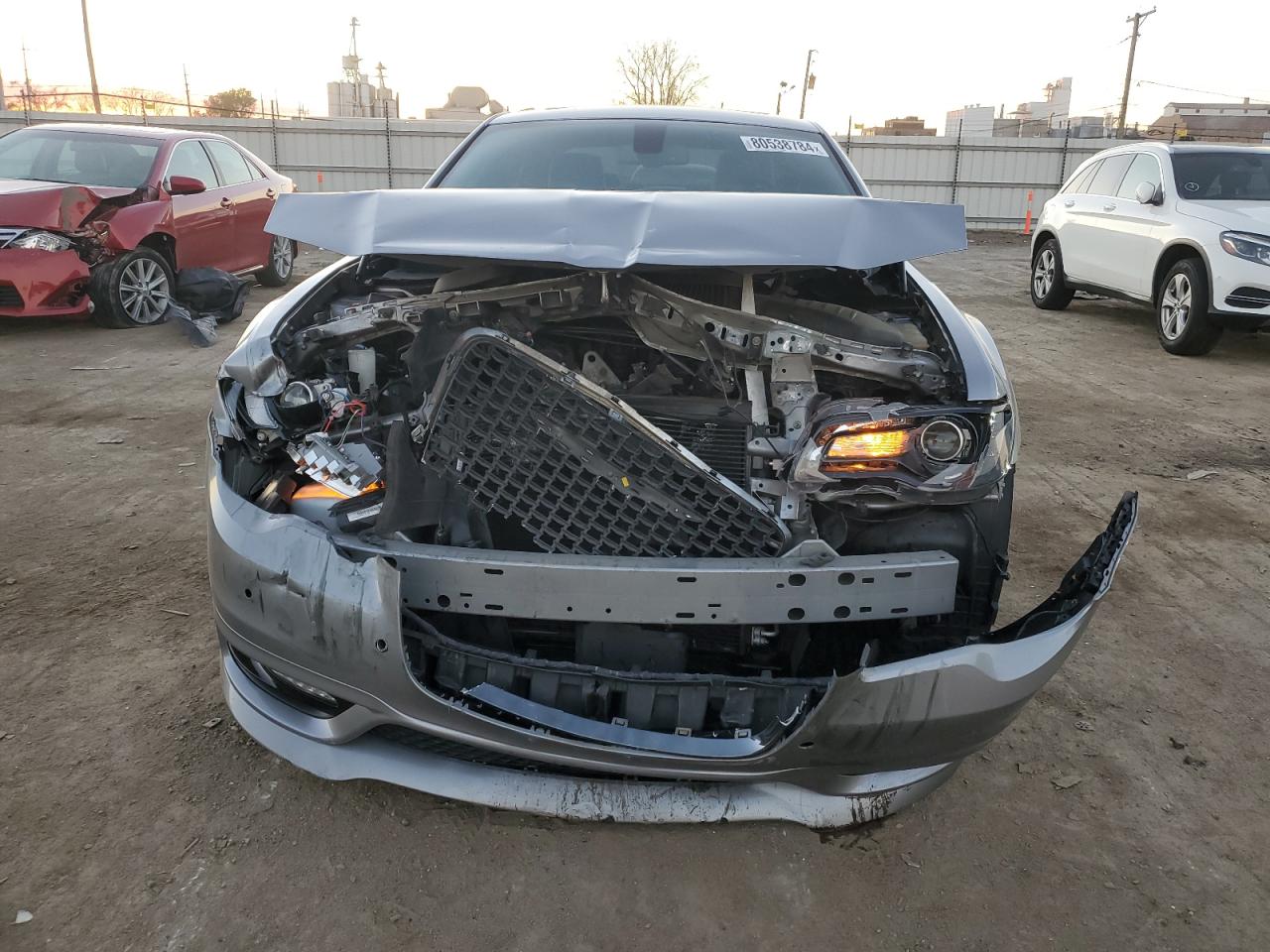2018 Chrysler 300 - Image 5