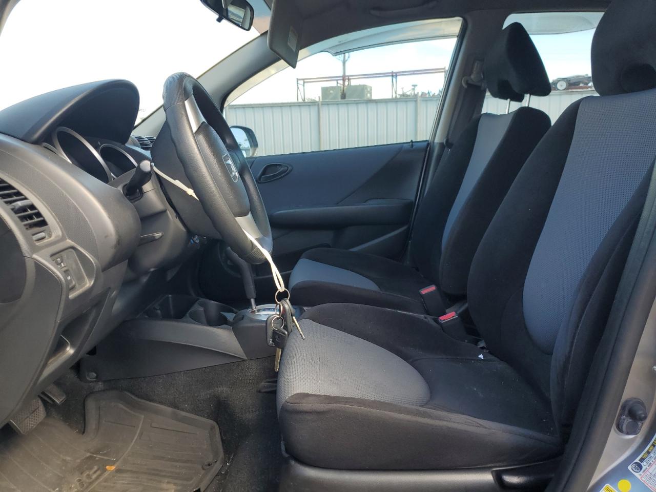 2008 Honda Fit - Image 7