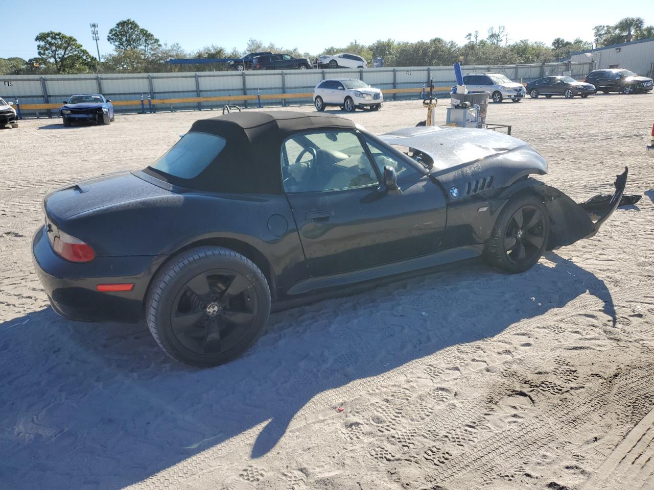 2001 BMW Z3 - Image 3