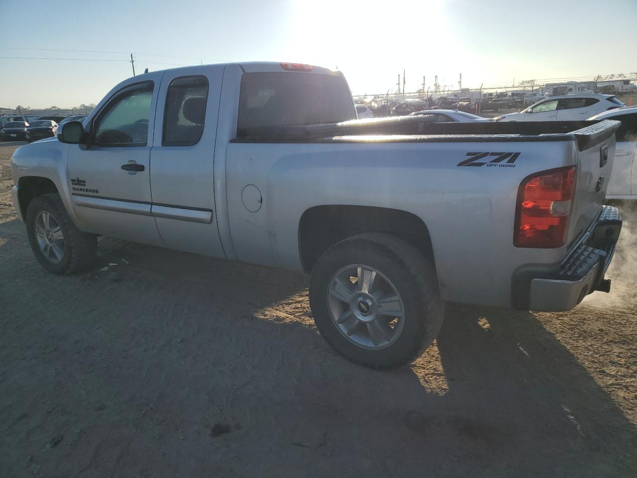 2013 Chevrolet Silverado - Image 2