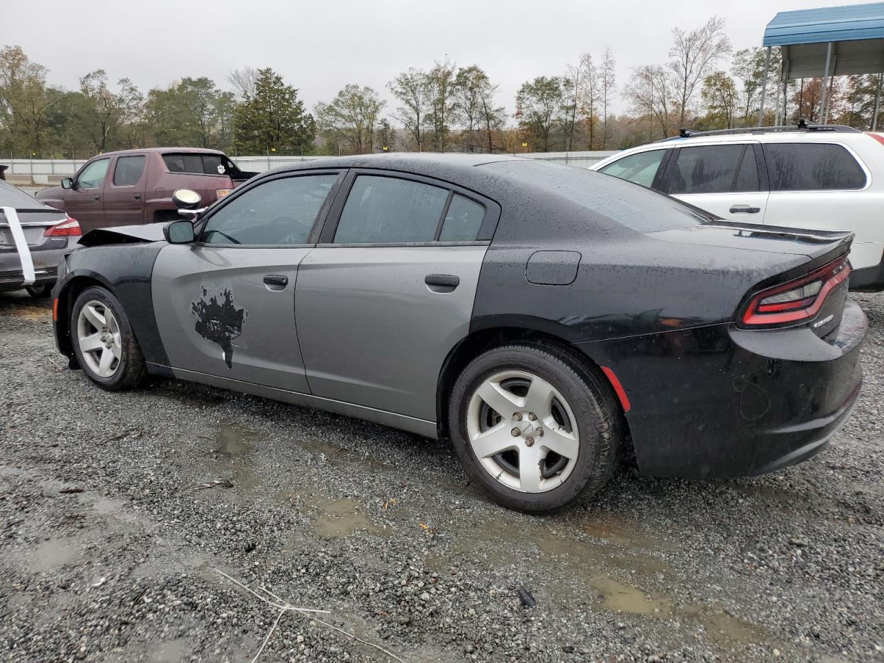 2017 Dodge Charger - Image 2