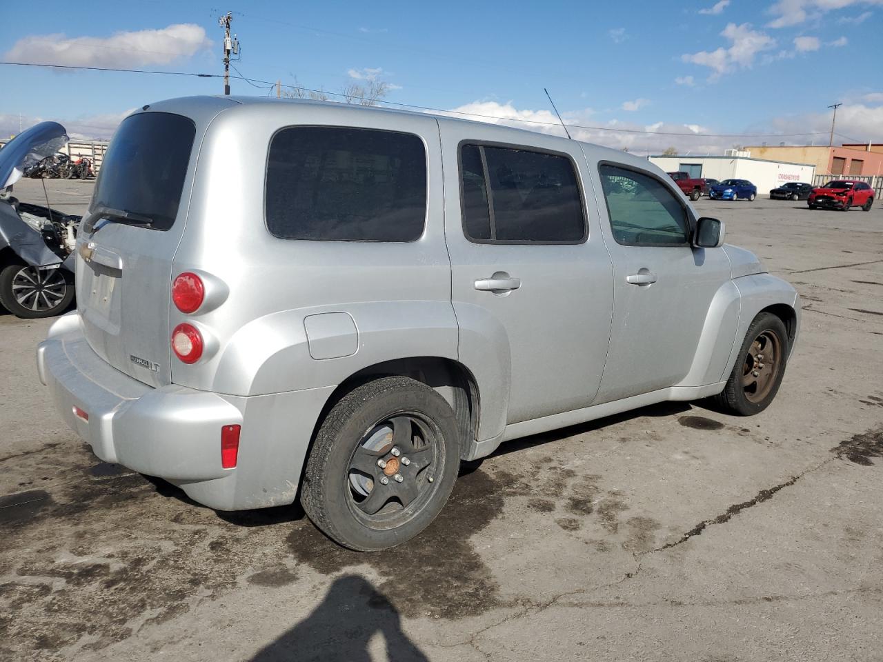 2010 Chevrolet HHR - Image 3