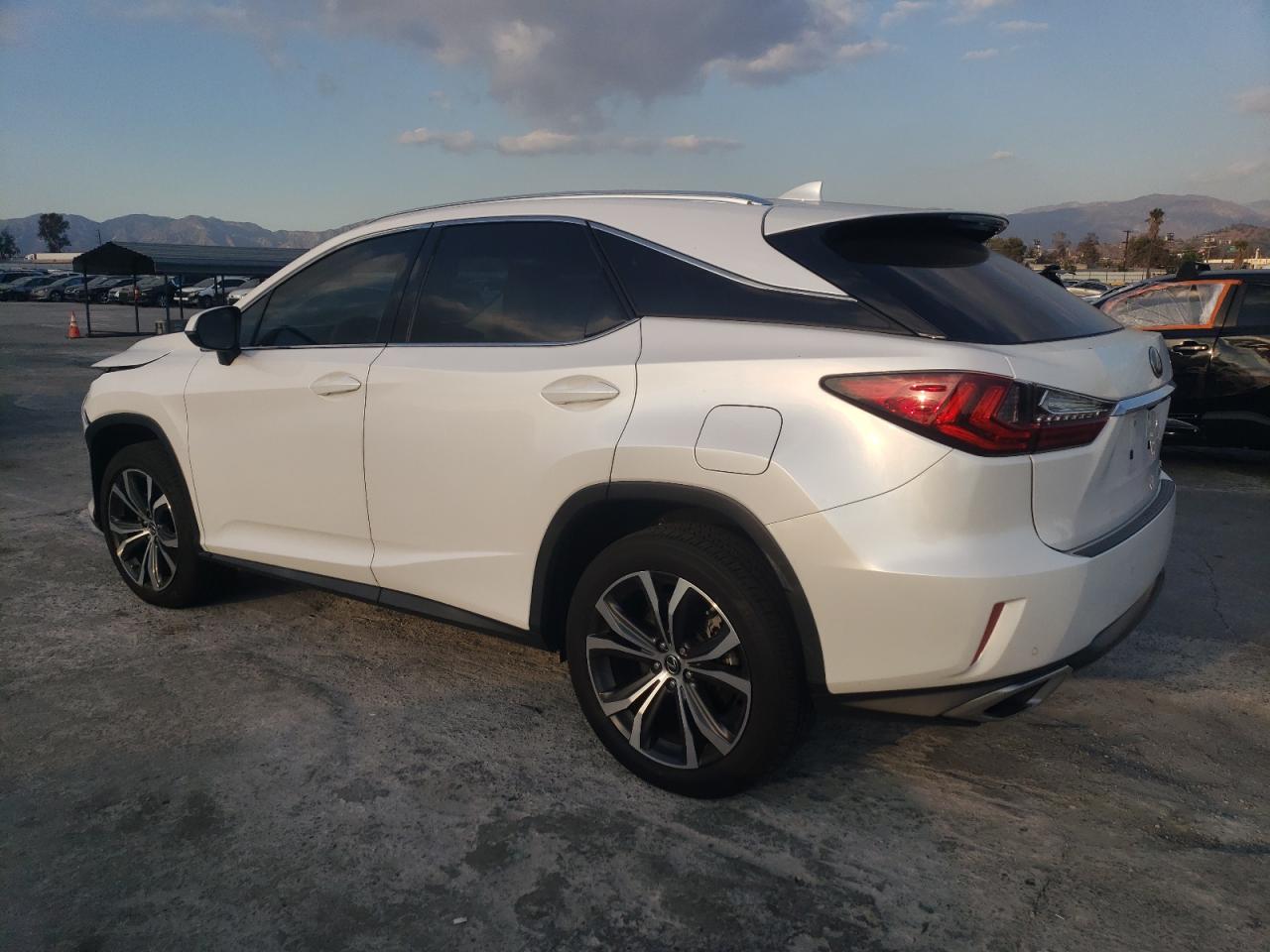 2019 Lexus RX - Image 2