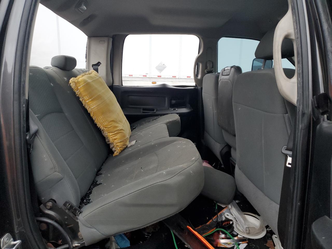 2018 RAM 3500 - Image 10