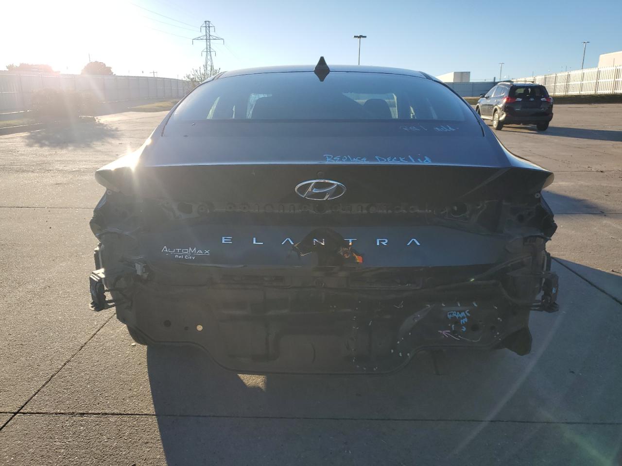 2021 Hyundai Elantra - Image 6