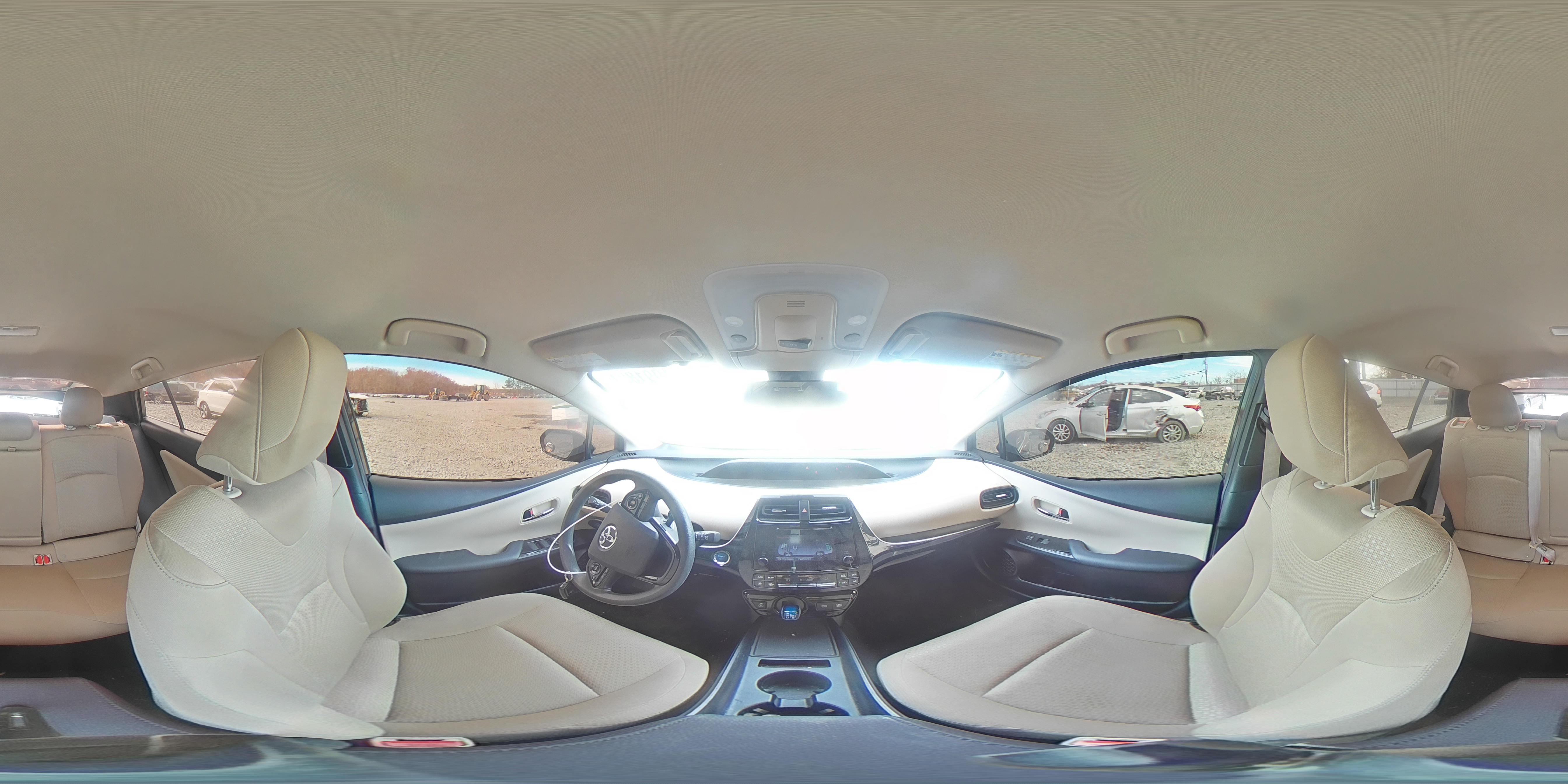 2019 Toyota Prius - Image 12