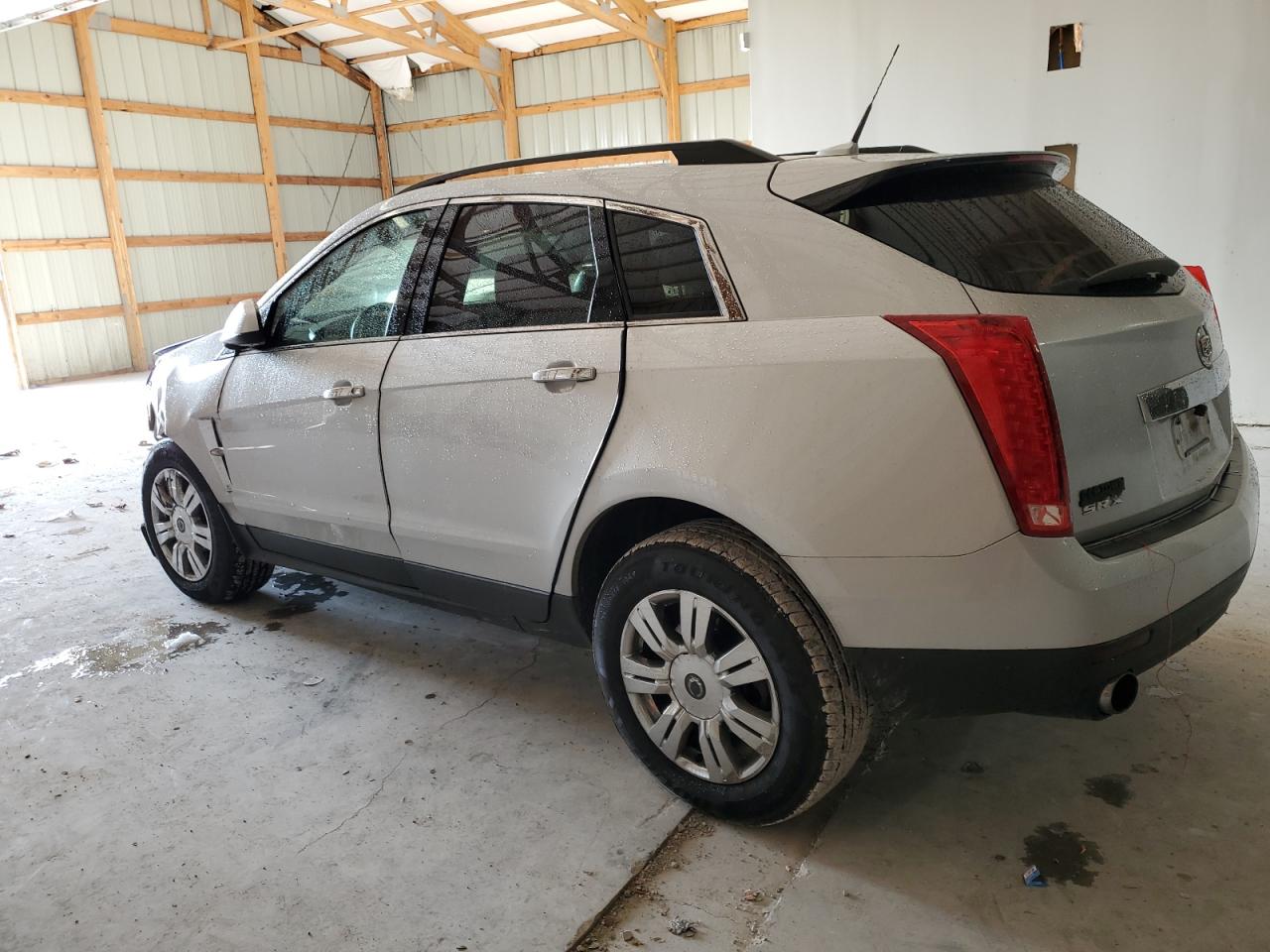 2011 Cadillac SRX - Image 2