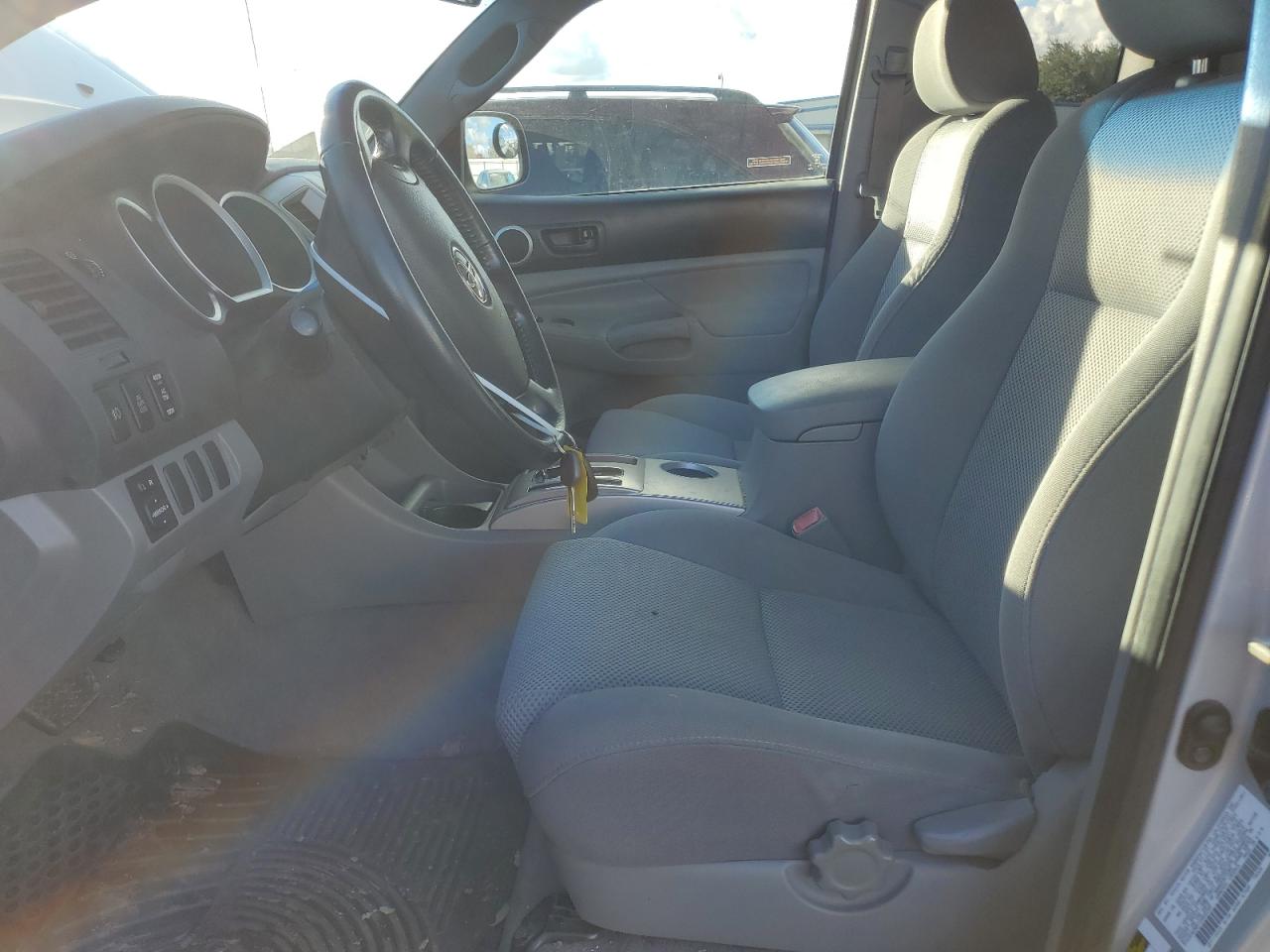 2007 Toyota Tacoma - Image 7