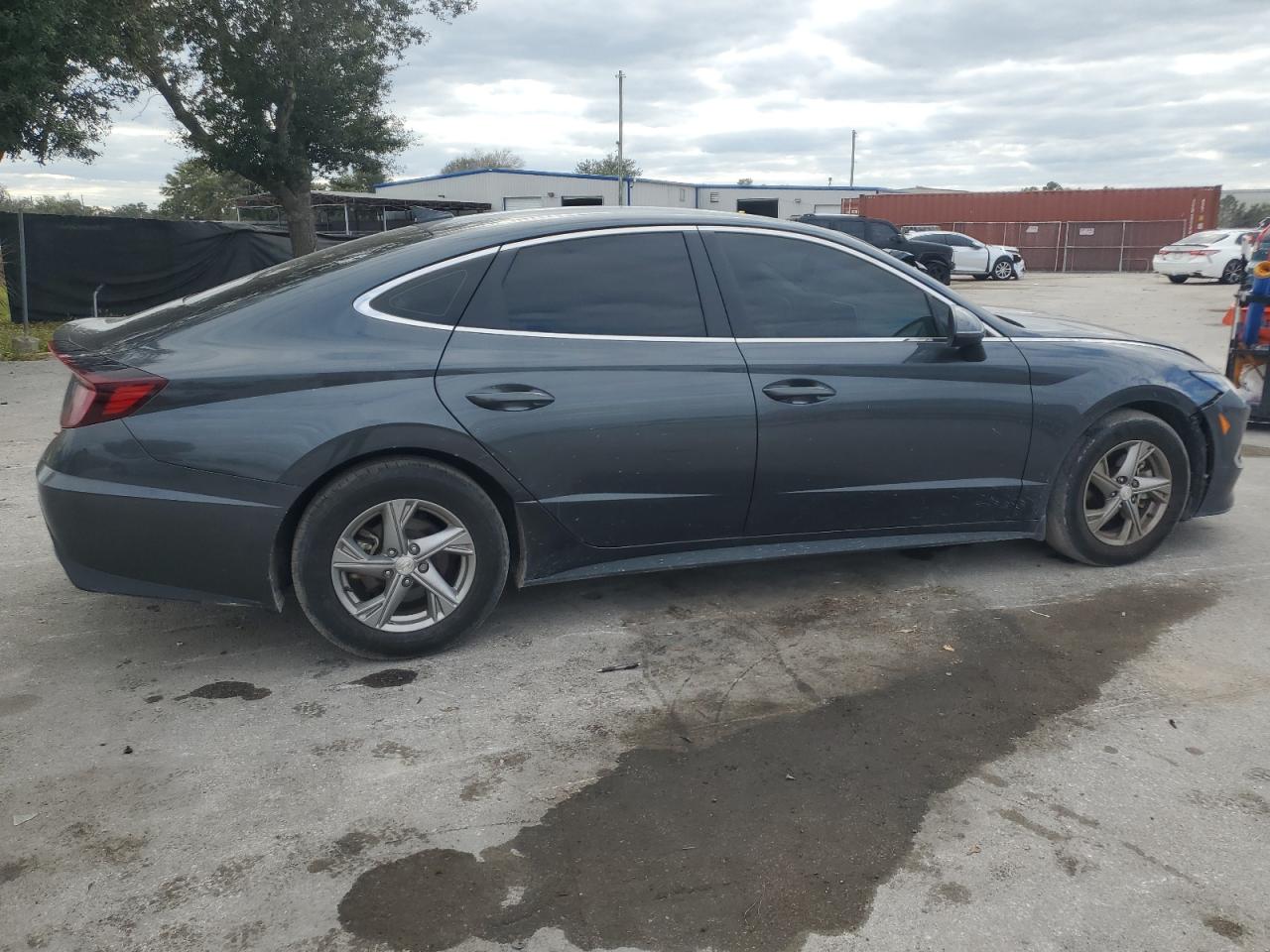2023 Hyundai Sonata - Image 3