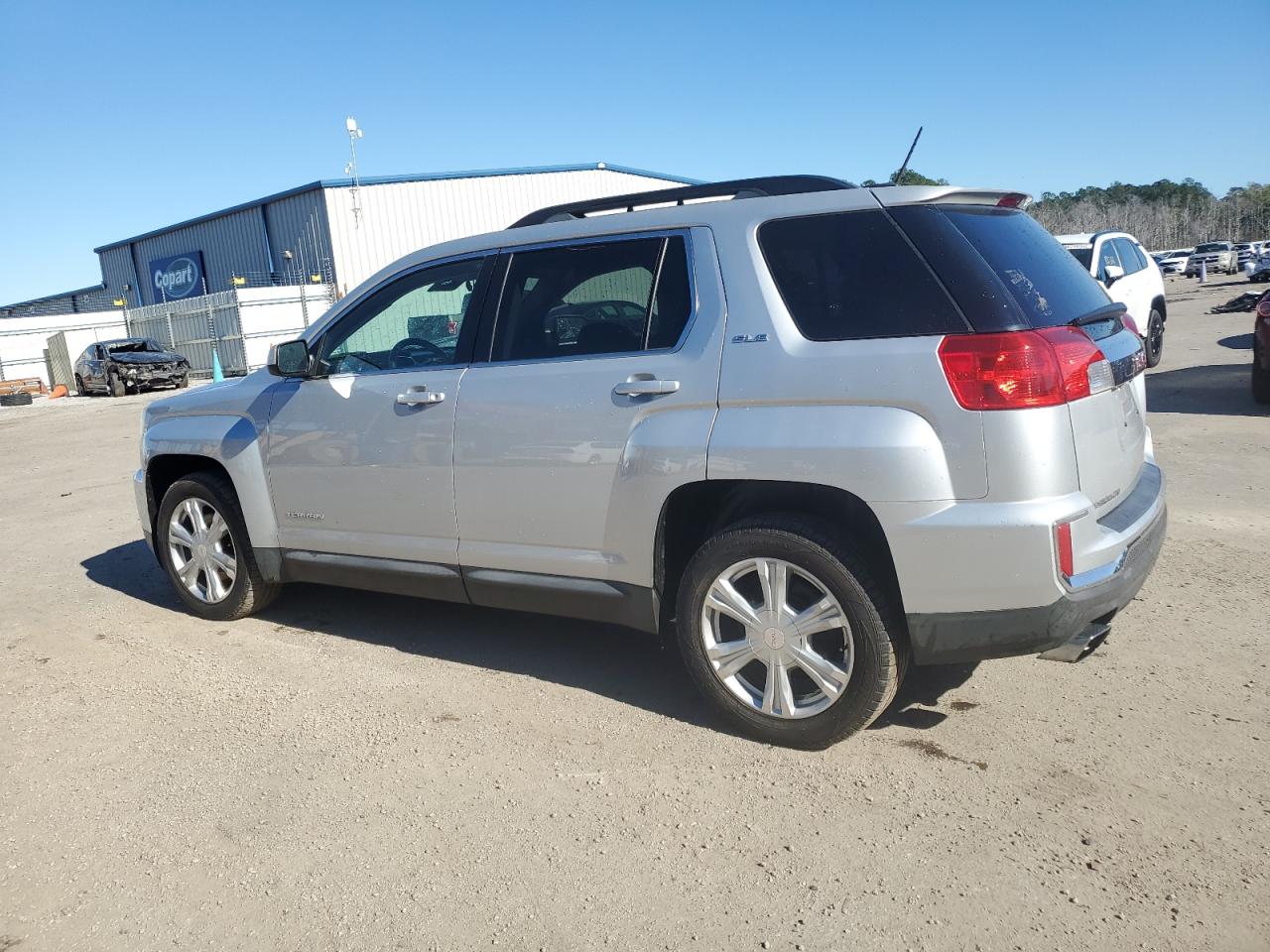 2017 GMC Terrain - Image 2