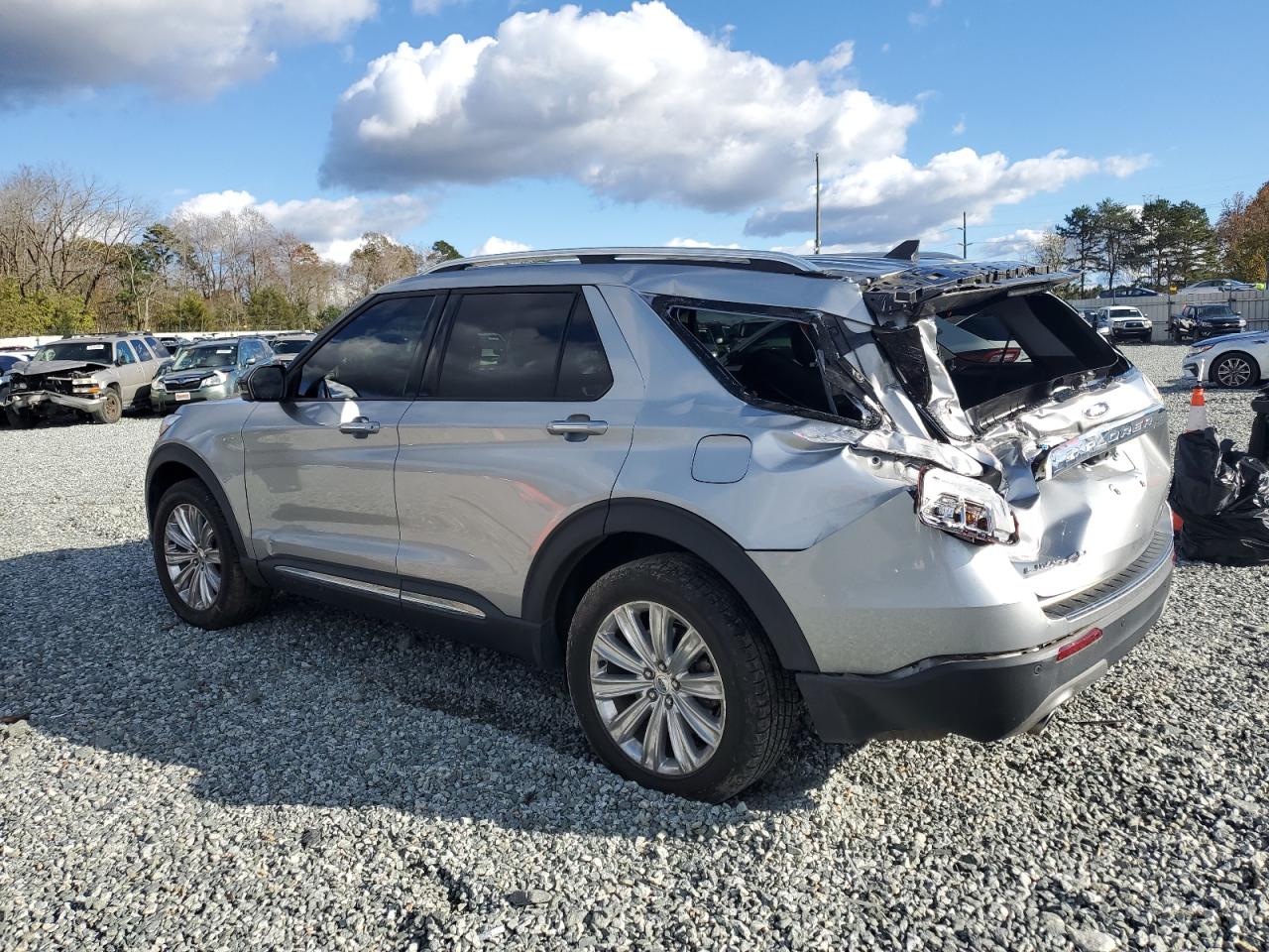 2021 Ford Explorer - Image 2