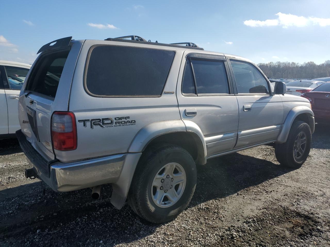 1998 Toyota 4Runner - Image 3