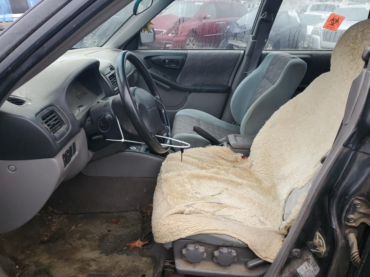 2000 Subaru Forester - Image 7