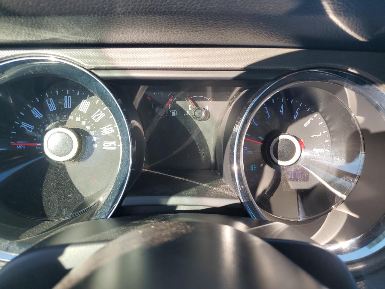 2014 Ford Mustang - Image 9