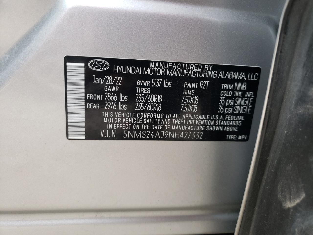2022 Hyundai Santa Fe - Image 12