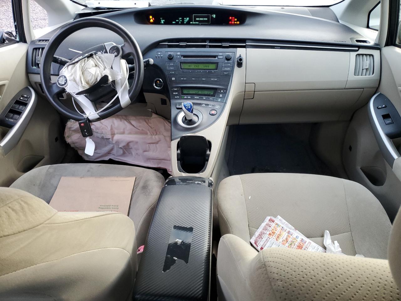 2011 Toyota Prius - Image 8