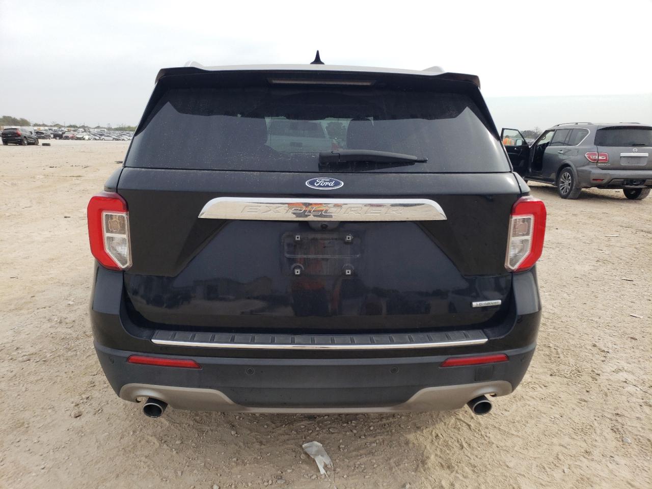 2020 Ford Explorer - Image 6