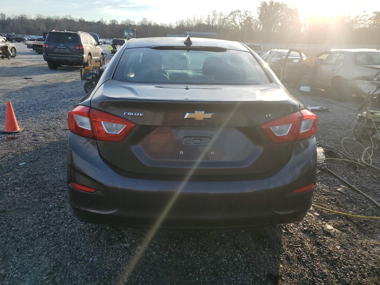 2016 Chevrolet Cruze - Image 6