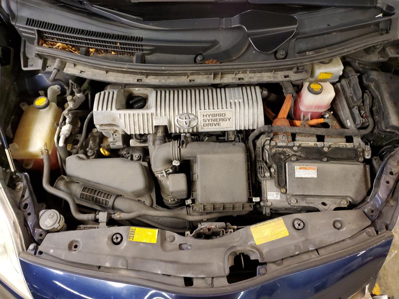 2014 Toyota Prius - Image 13
