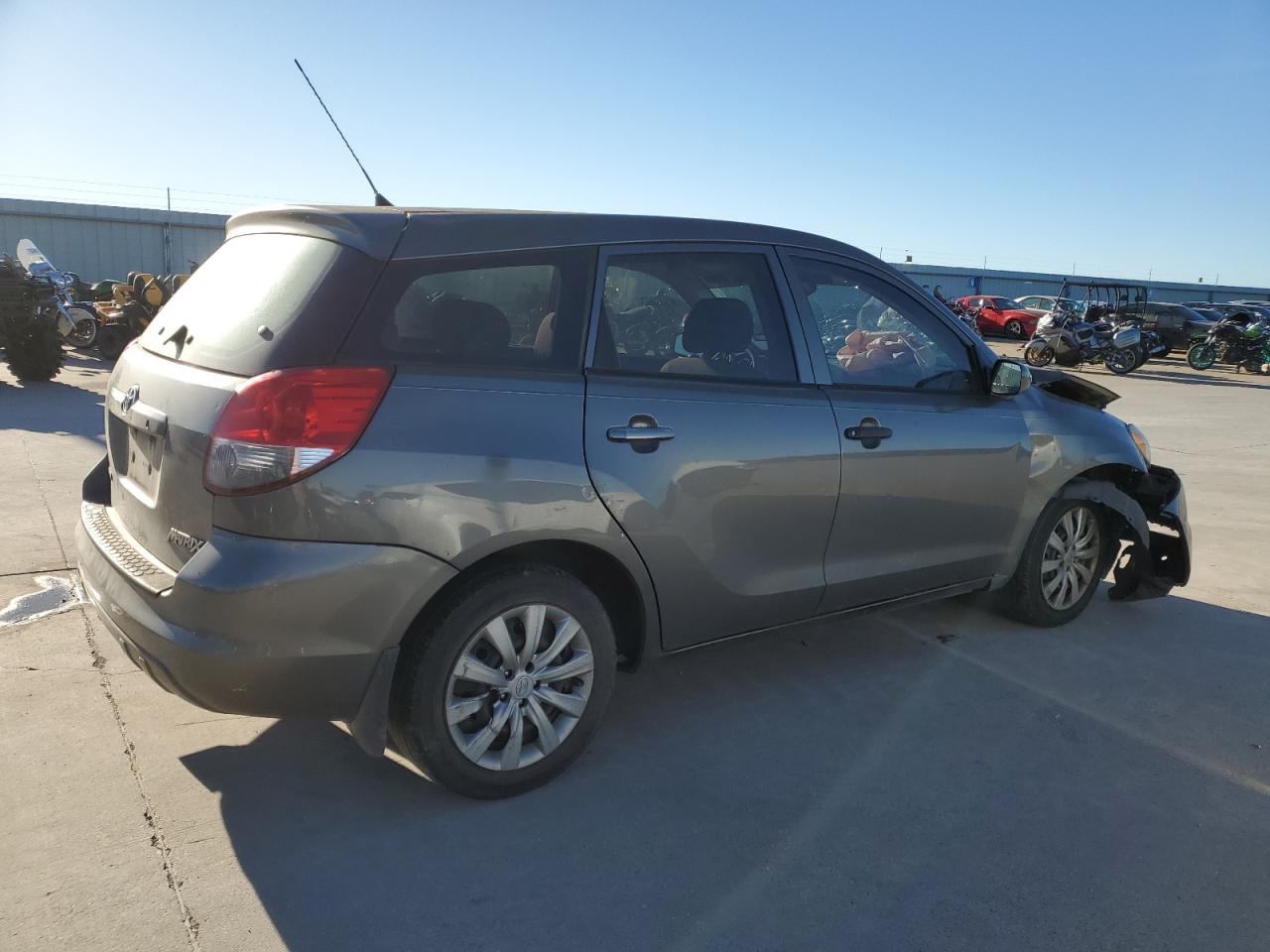 2004 Toyota Matrix - Image 3