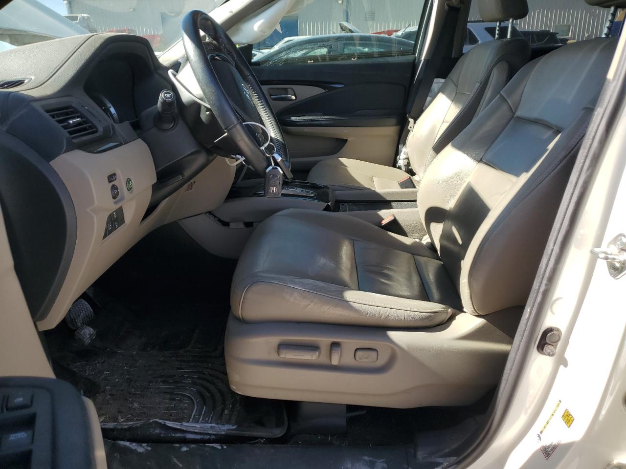 2017 Honda Pilot - Image 7
