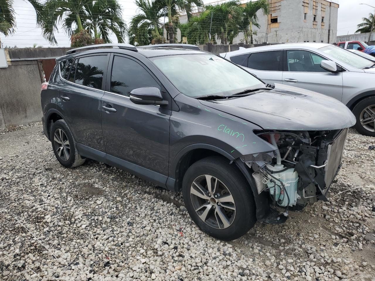 2018 Toyota RAV 4 - Image 4