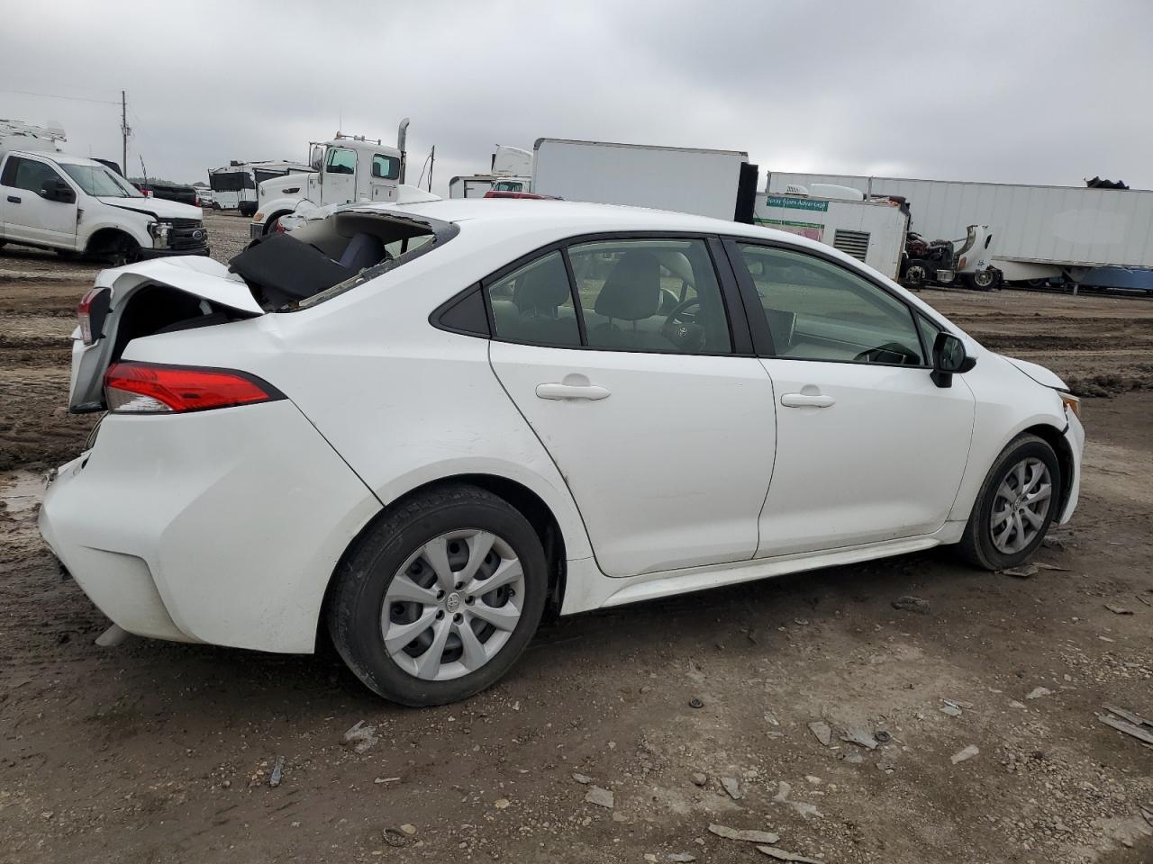 2020 Toyota Corolla - Image 3