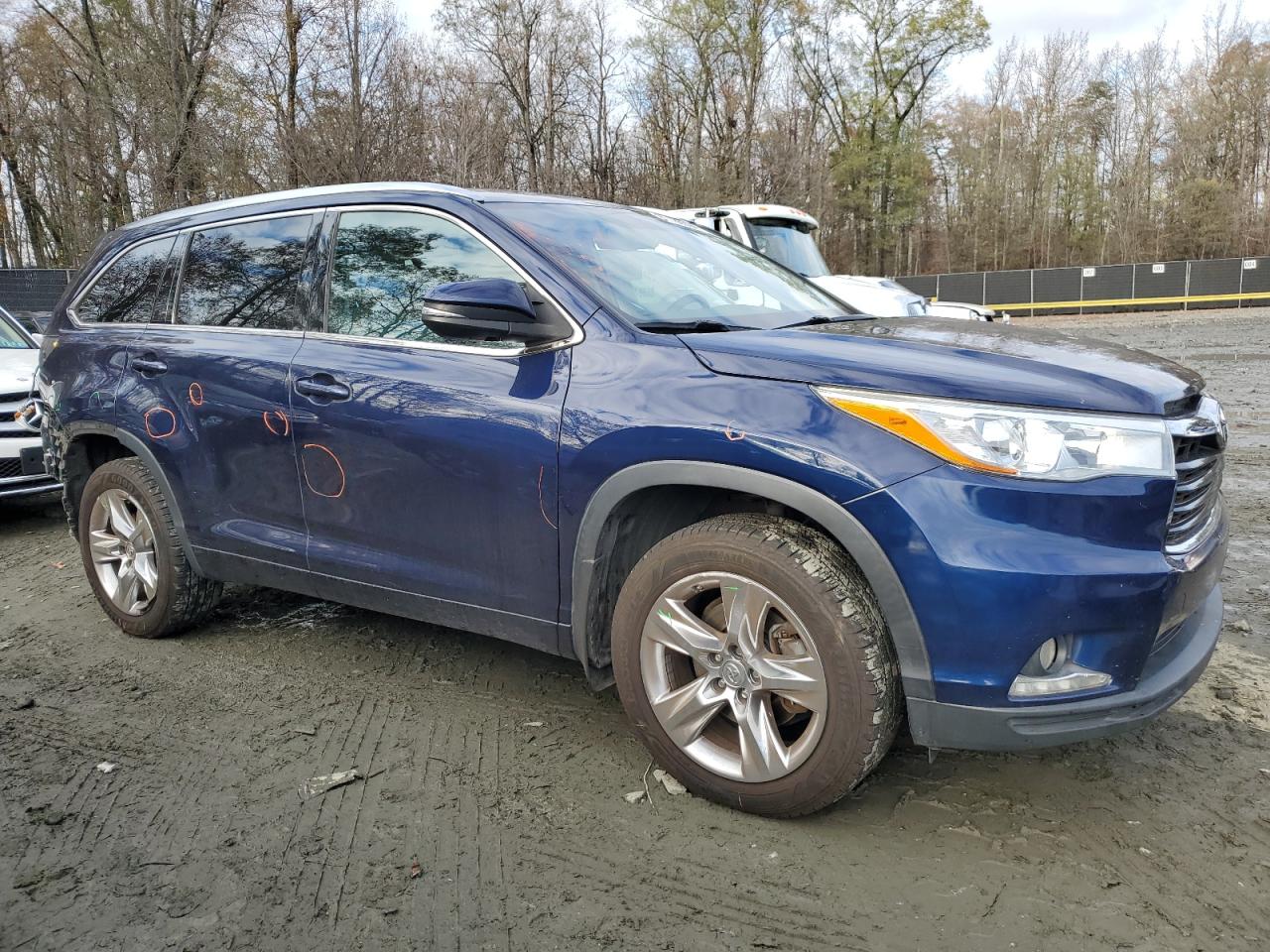 2014 Toyota Highlander - Image 4