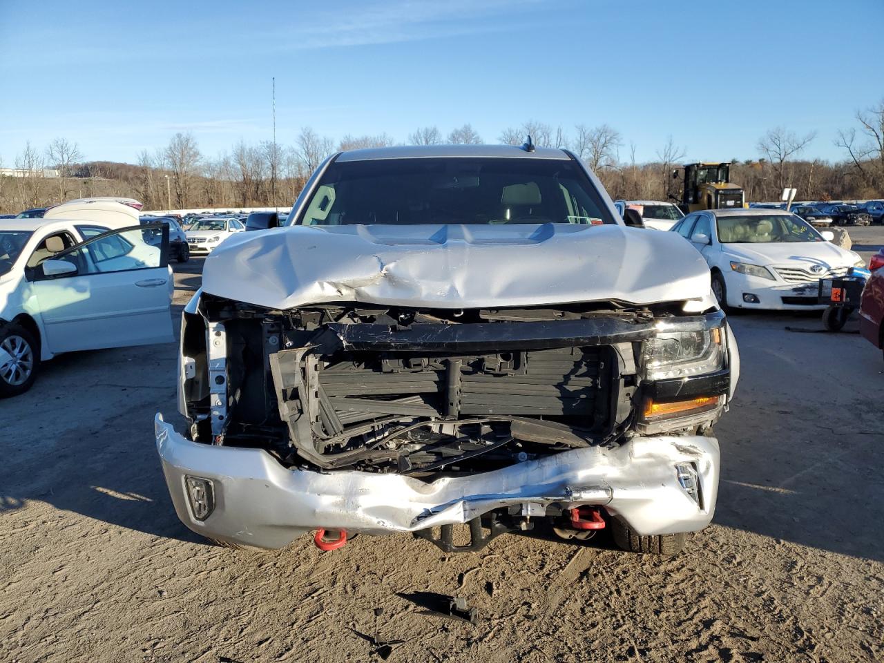 2017 Chevrolet Silverado - Image 5