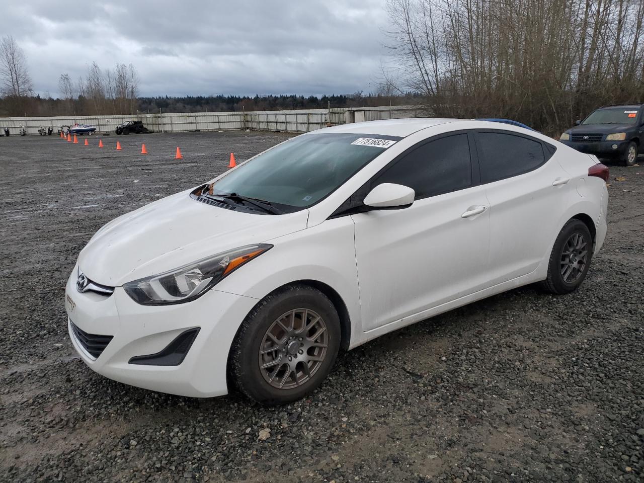 VIN 5NPDH4AE1GH763458 2016 HYUNDAI ELANTRA no.1