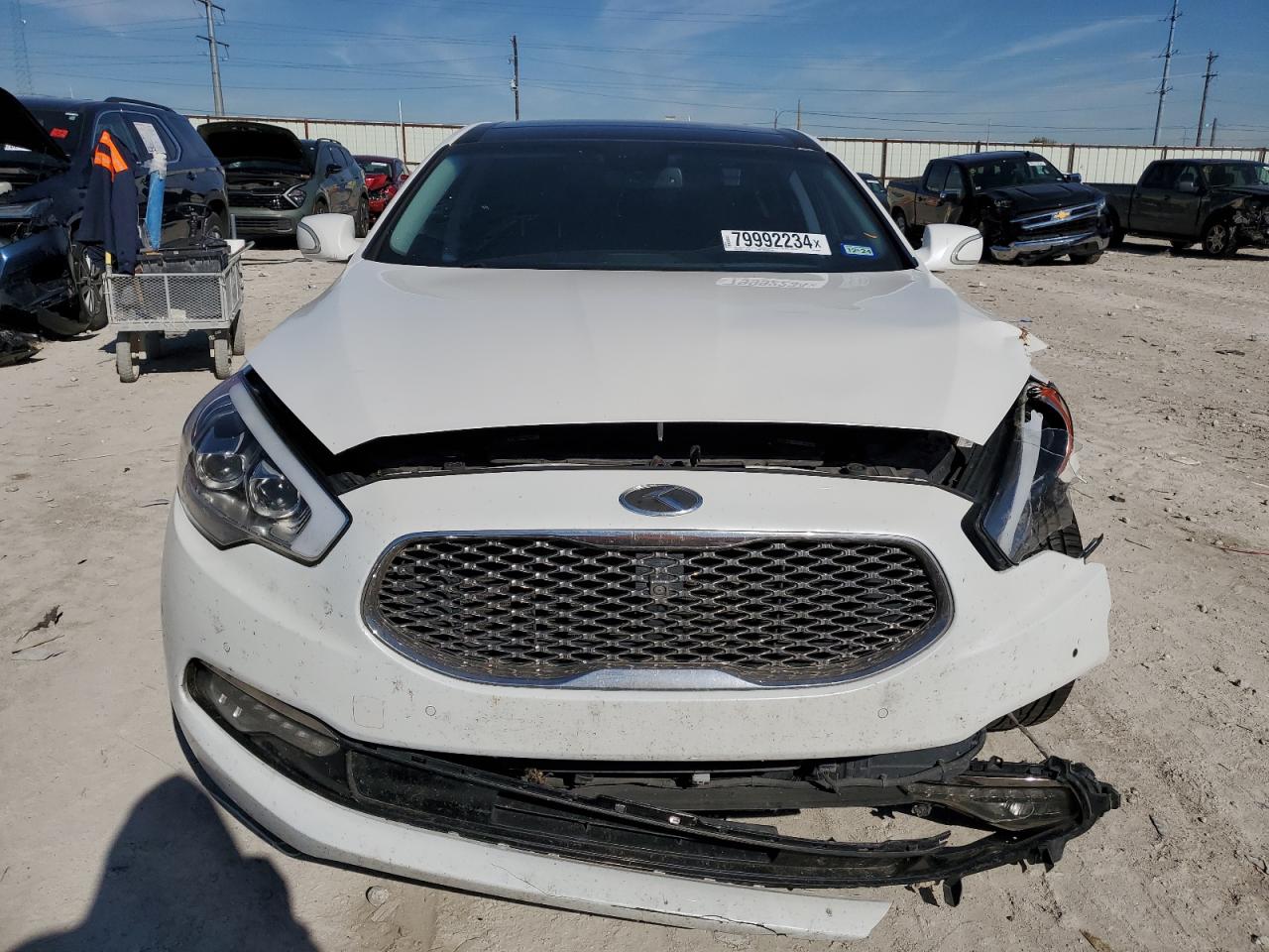 2016 Kia K900 - Image 5