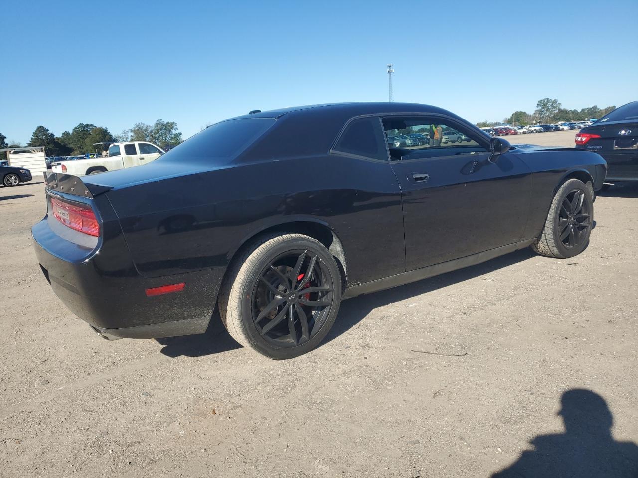 2010 Dodge Challenger - Image 3