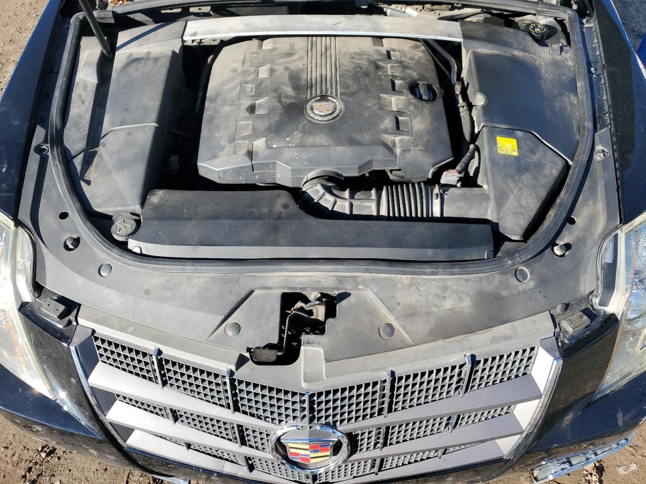 2010 Cadillac CTS - Image 12