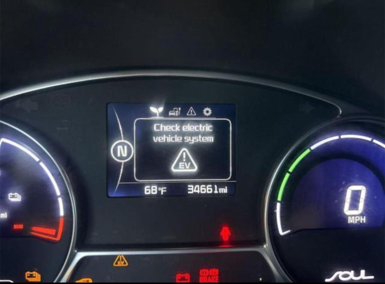 2017 Kia Soul Ev + VIN: KNDJX3AE0H7020487 Lot: 80847074