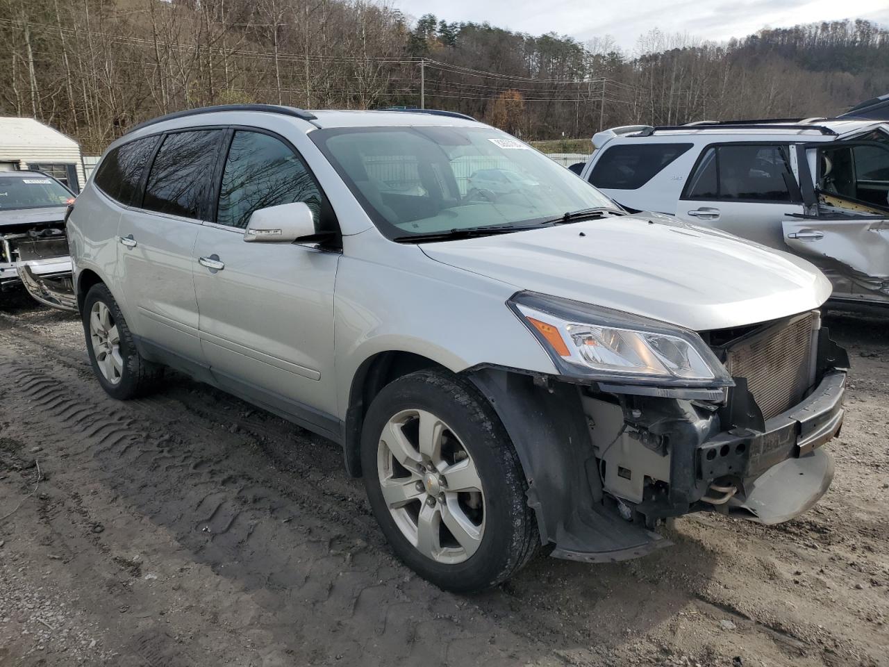 2016 Chevrolet Traverse - Image 4