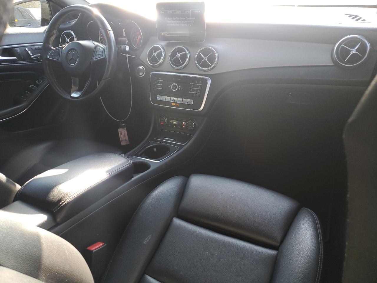 2018 Mercedes-Benz GLA-klasse - Image 8