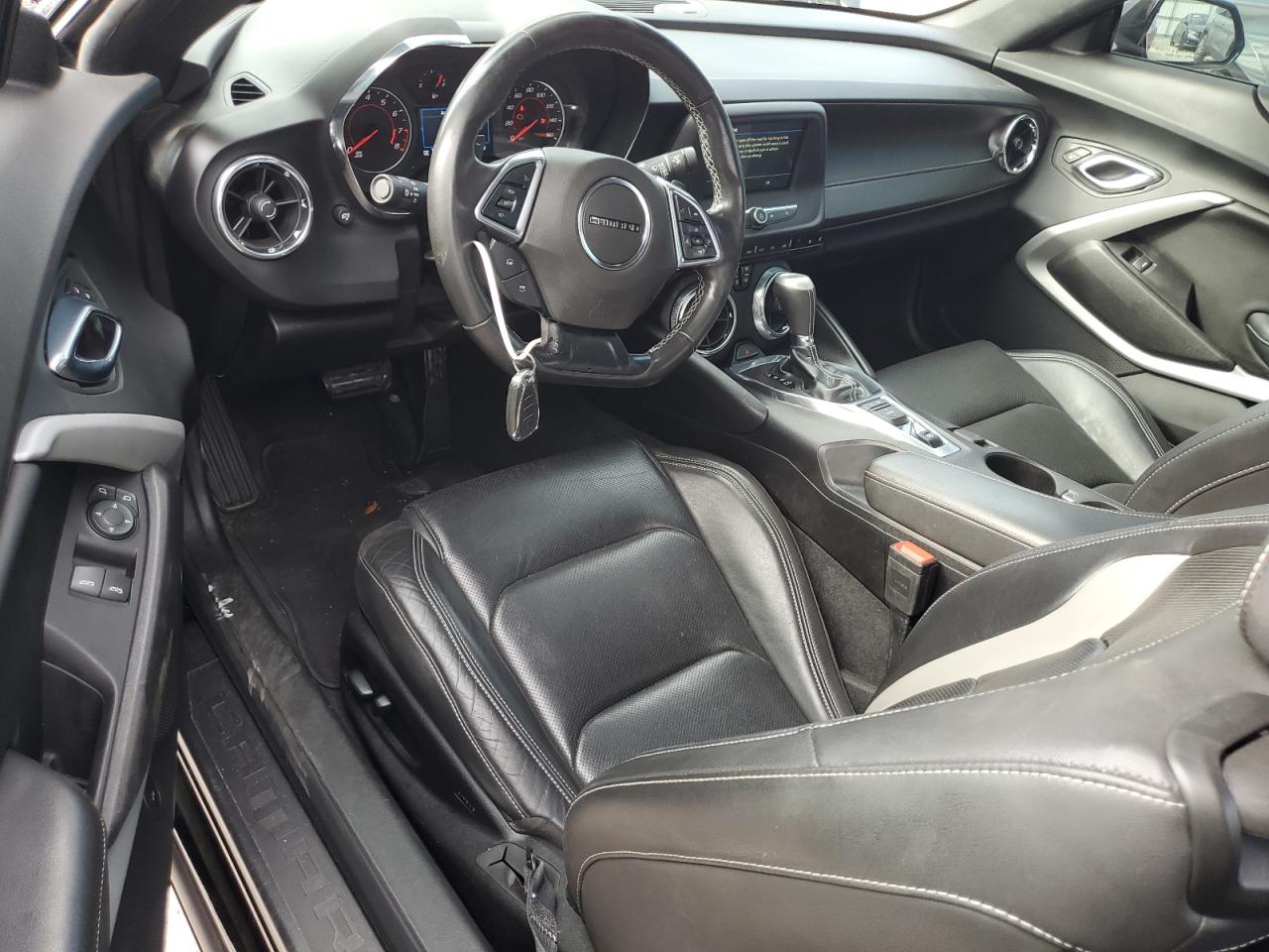 2019 Chevrolet Camaro - Image 8