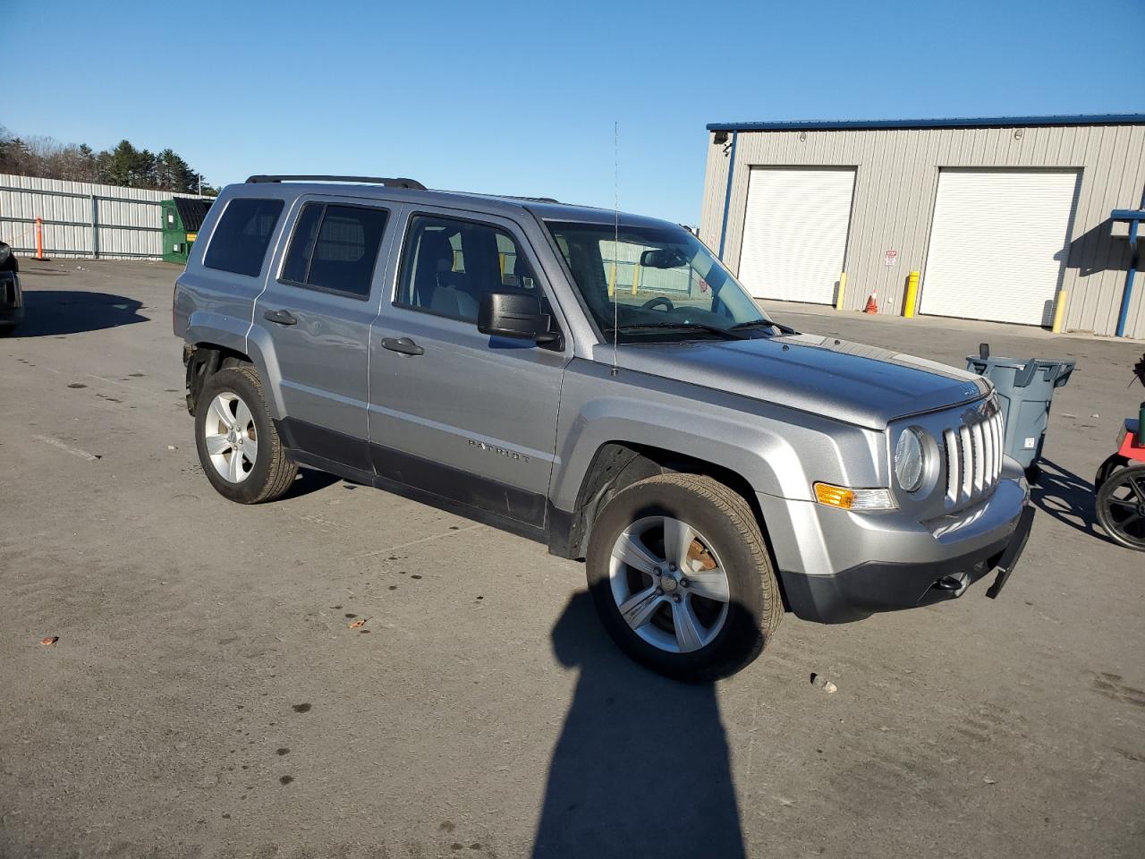2015 Jeep Liberty (Patriot) - Image 4