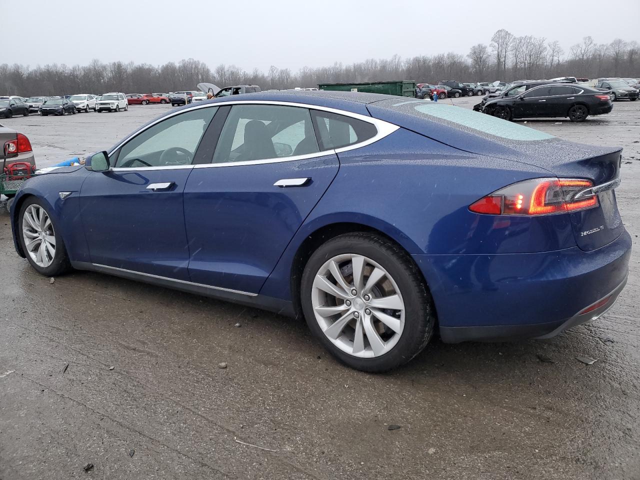 VIN 5YJSA1E25GF120359 2016 TESLA MODEL S no.2