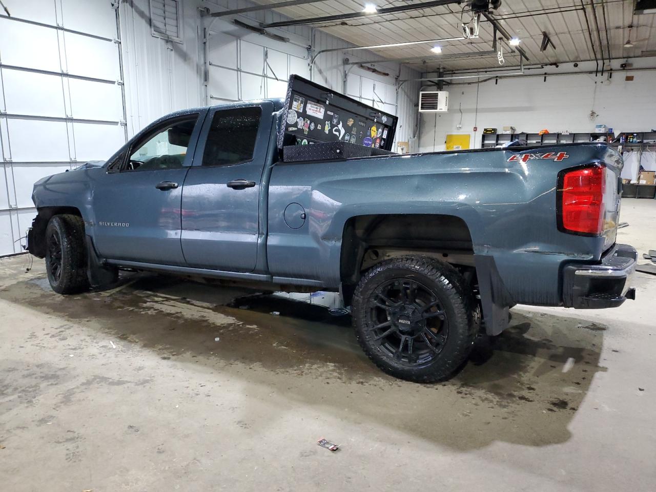 2014 Chevrolet Silverado - Image 2