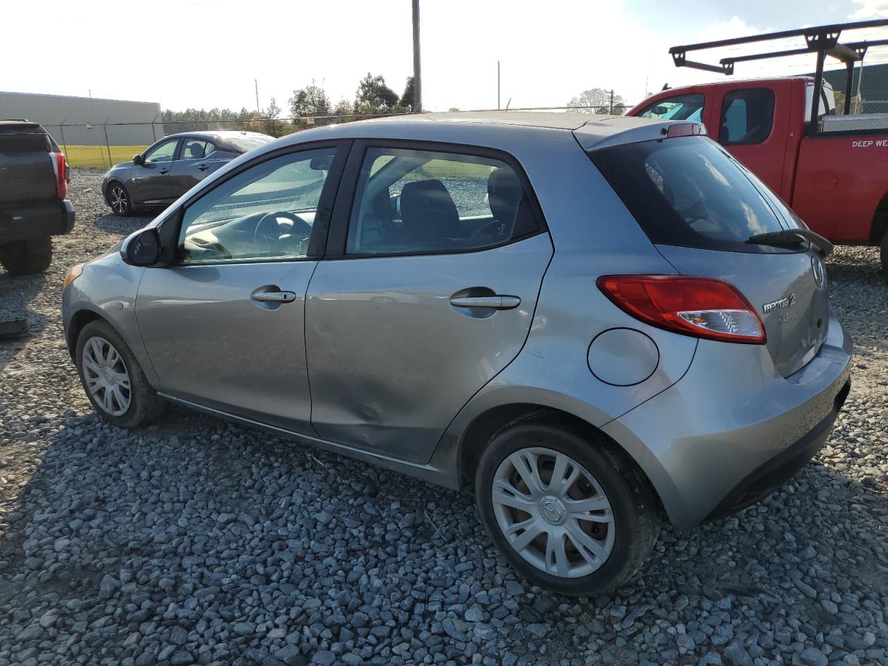 2013 Mazda 2 - Image 2