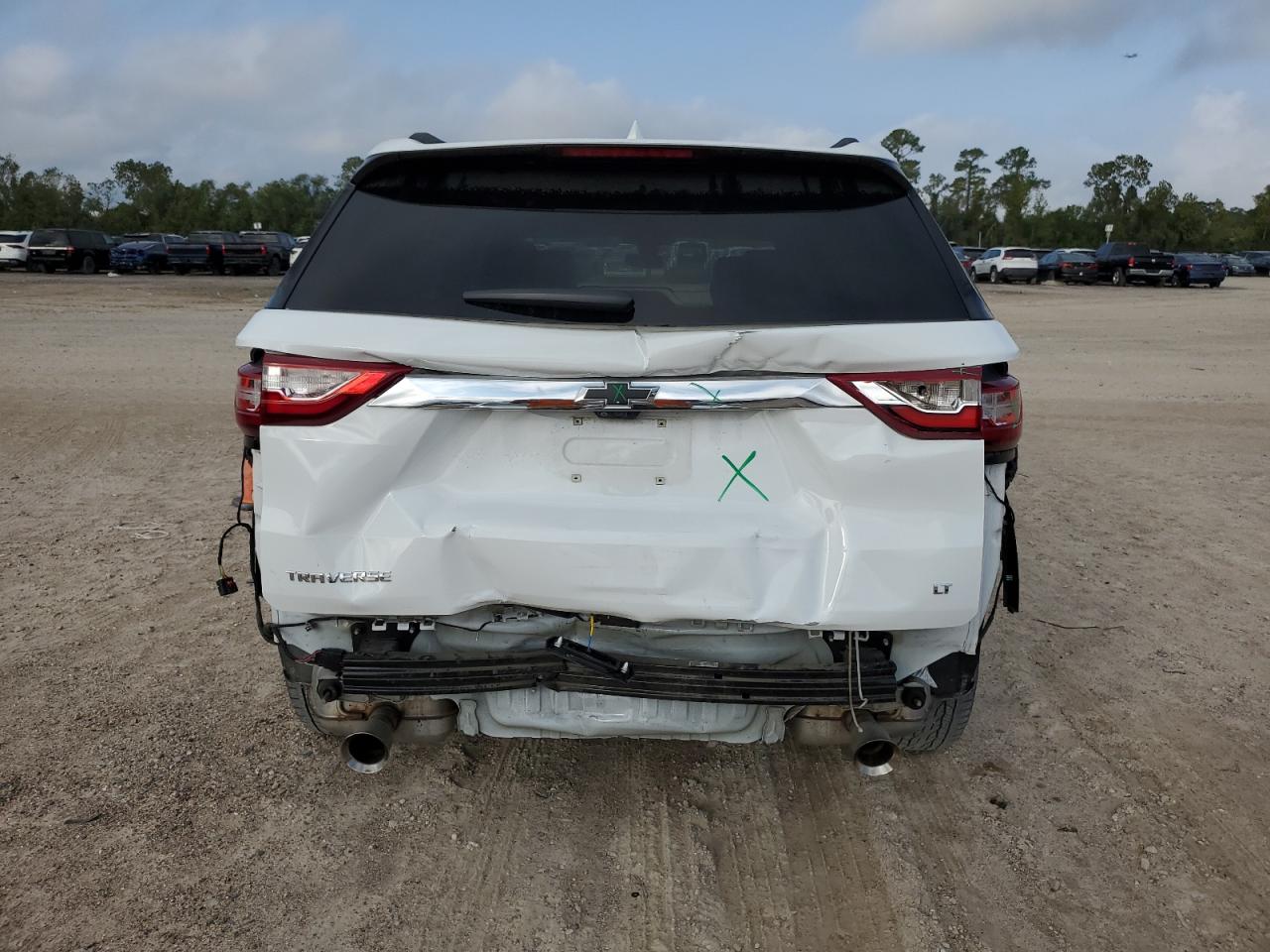 2021 Chevrolet Traverse - Image 5