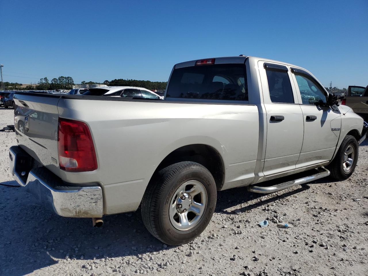 2010 Dodge RAM - Image 3